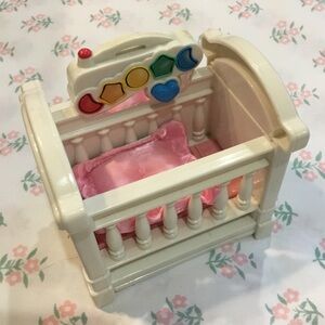 Fisher Price Loving Family Dollhouse Musical Baby Crib Sounds Lights Works